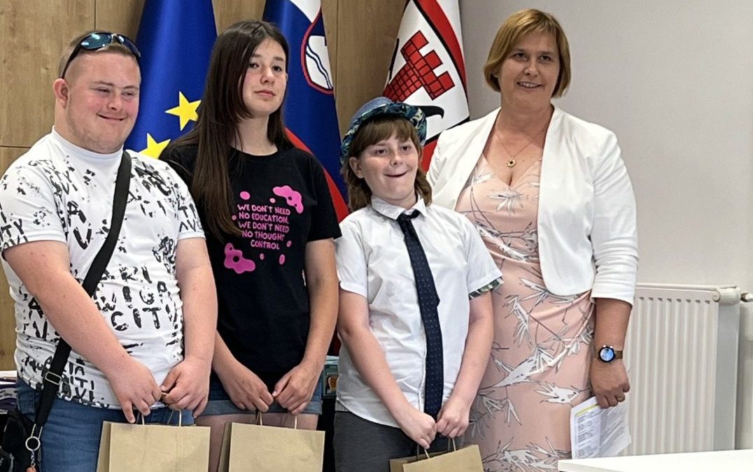 Sprejem uspešnih učencev pri županji občine Metlika